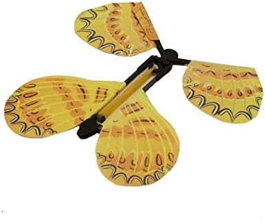 Трик за летање од пеперутка од пеперутка во магична играчка трансформација на реквизитната едукација за летање