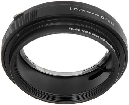 Адаптер за монтирање на леќи Fotodiox - Компатибилен со Voigtländer Бесаматичен/ултраматски монтажа SLR леќи на Nikon F Mount D/SLR камери