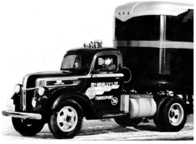 Днепро Модел - 1941 Форд Трактор камион 4х2 ДМ35105, 1/35 Скала Модел комплет