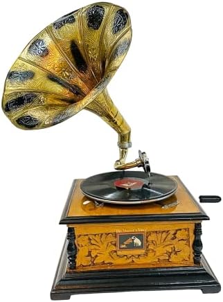 Дрвен фонограф грамофон винил рачно изработен гроздобер ставка грамофон рекорд, звучници на играчи Стерео систем со голем жолт финиш рог за